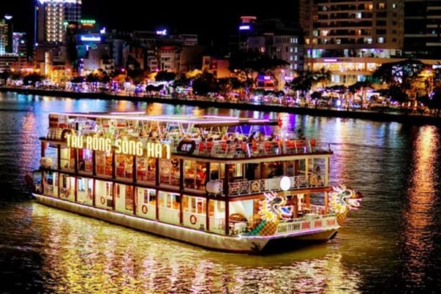 From Da Nang: Han River Night Boat Trip with Show on Weekends